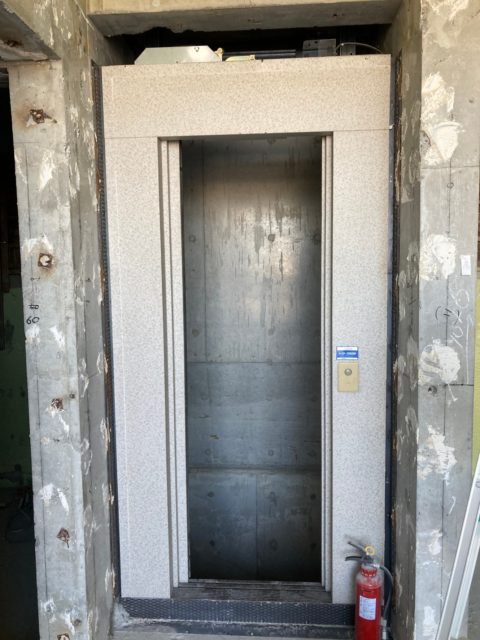 東京都　ホームエレベーター　解体工事